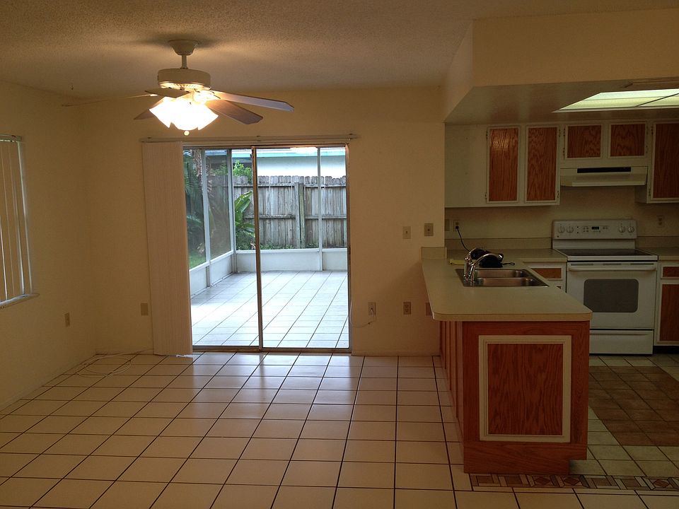 1st image of 6552 Samoa Dr Unit 9