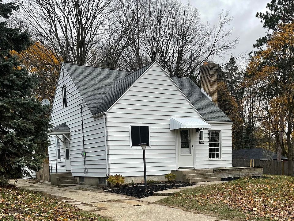 1st image of 1035 Cogswell St NW