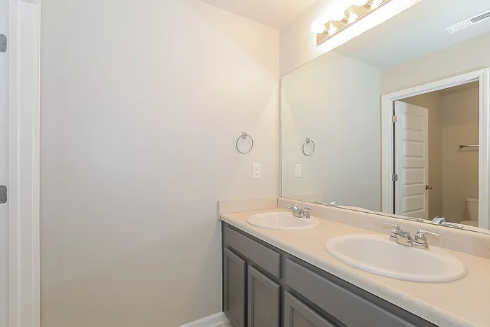 1321 Eldrick Ln — Photo 11