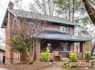11 Longview Rd, Asheville, NC 28806