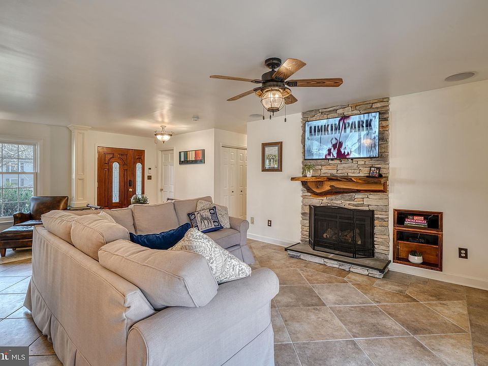 1551 Farlow Ave, Crofton, MD 21114 Zillow