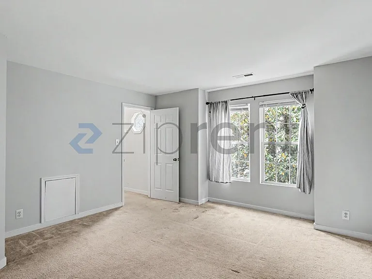 1912 Porter St — Photo 28