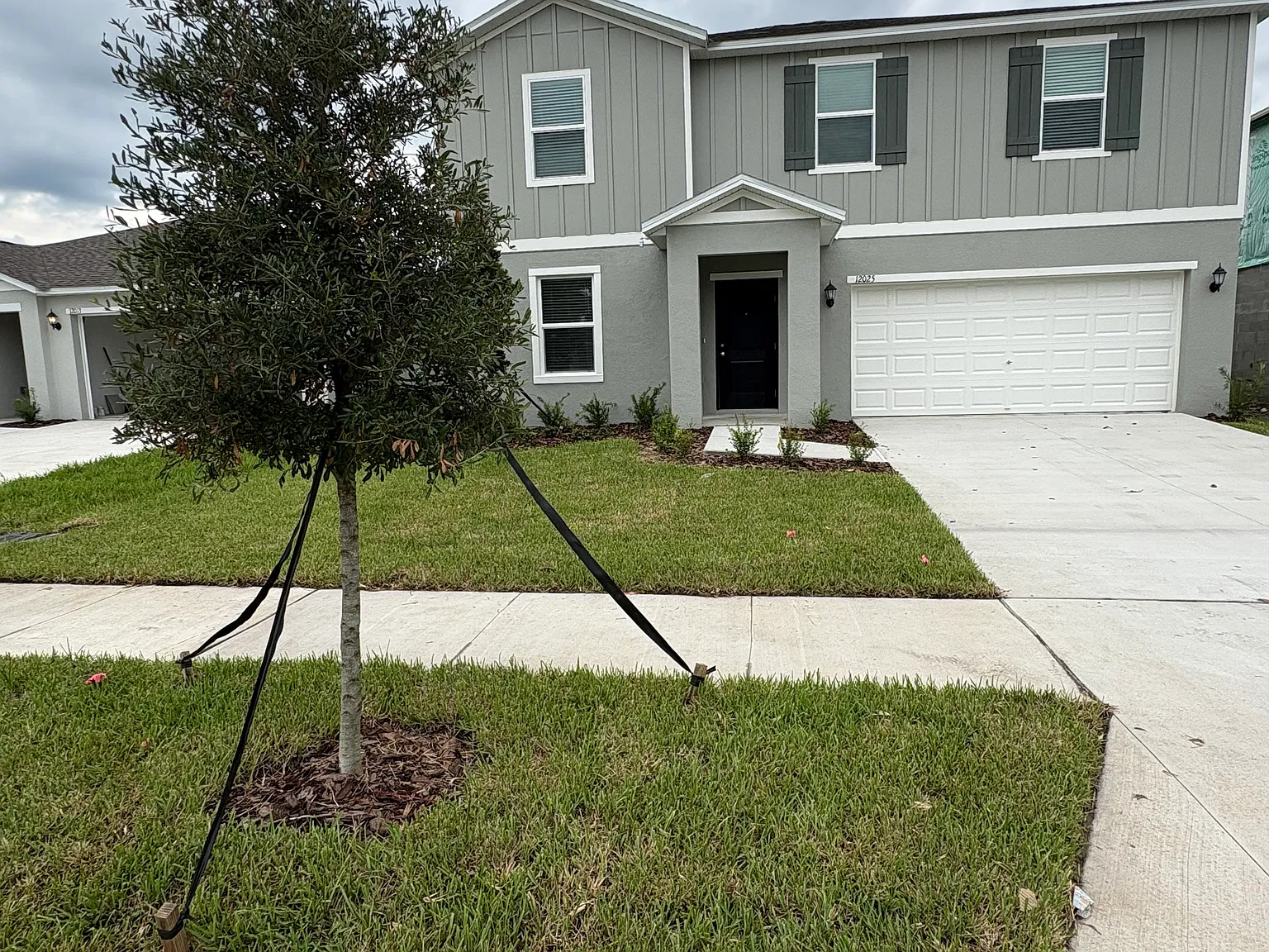 5 bed, 2451 sqft, $2,699 — Photo 1