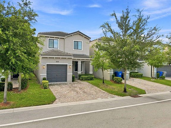 4th image of 269 NW 36th Avenue