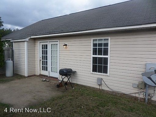 4th image of 104 Mack Dr
