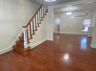 712 Mayfair St, Philadelphia, PA