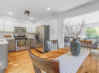 1117 N Monroe St, Stoughton, WI 53589