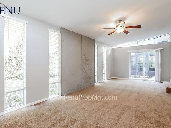 4th image of 2313 Ardmore Ct