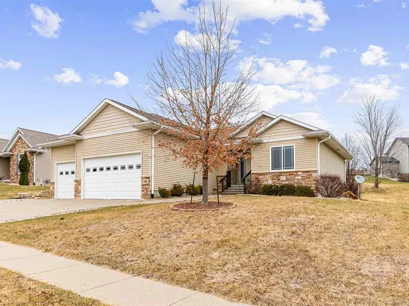 1580 Silver Maple Trl, North Liberty, IA 52317