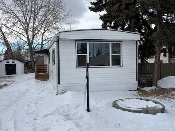 6724 17th Ave SE #142, Calgary, AB T2A 0W5