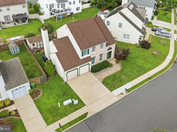 117 Stone Henge Dr, Logan Township, NJ 08085