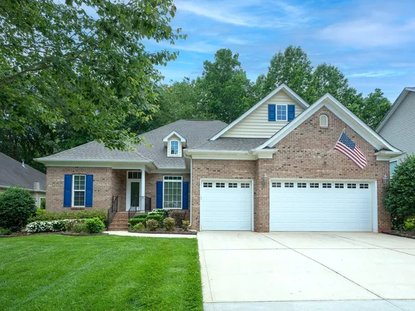 2139 Eskridge Ter, Lake Wylie, SC 29710