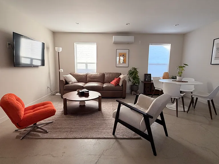 2247 Shoredale Ave — Photo 20