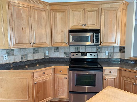 5th image of 4408 Alpharetta Ct