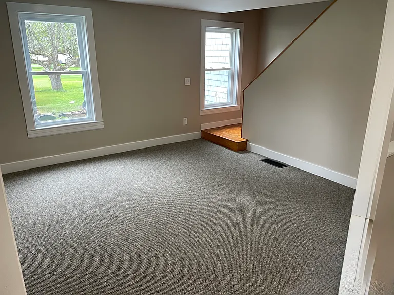 6205 US Route 100 — Photo 14