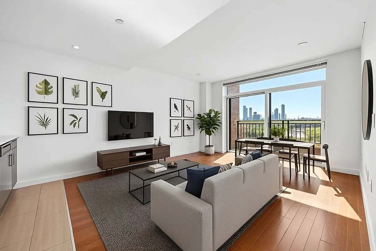 12-15 Broadway #705 photo 1