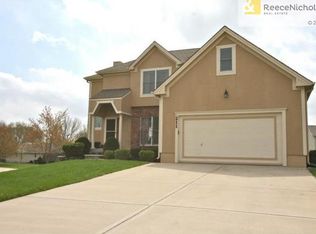 211 SW Seaside Sparrow St, Lees Summit, MO 64082