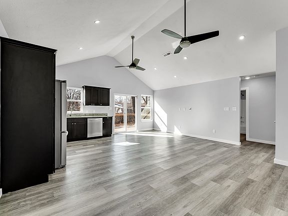 5th image of 6005 Glenwood Drive