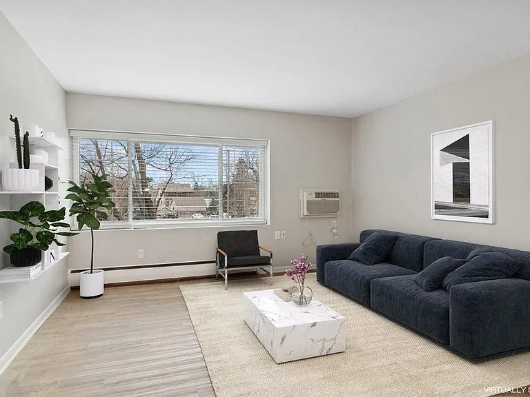 Cove at Linden Hills — Photo 3