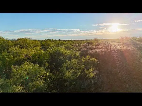186 County Rd, Cee Vee, TX 79223