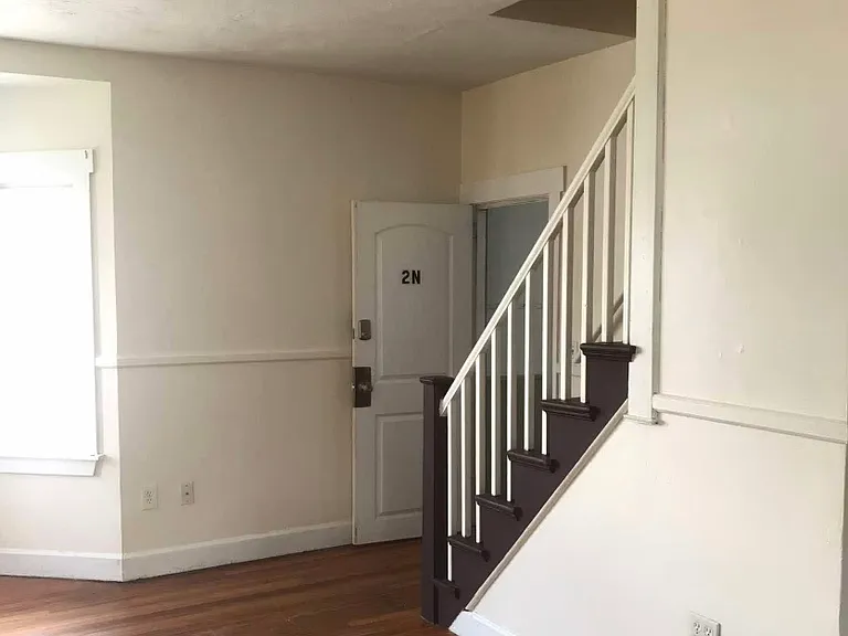 118 Seabury St Unit 2N Fall River Centrally Located 3 Bed/1 Bath — Photo 15