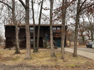 22 Auborn Ave, Shirley, NY 11967