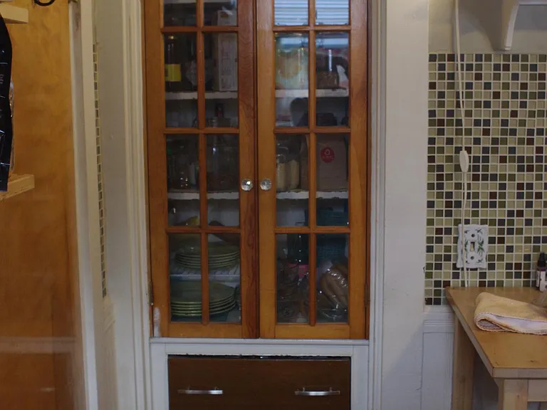 155 Walnut St #1 — Photo 4