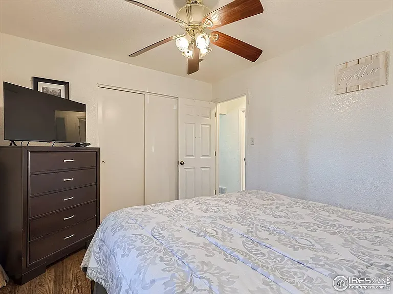 5861 Demott Ave — Photo 8