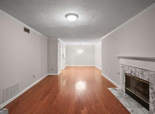 202 Peachtree Forest Dr, Peachtree Corners, GA 30092