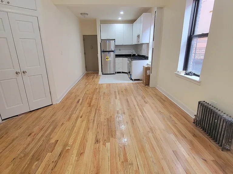 13217 Maple Ave #C104 — Photo 3