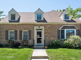 8118 Lowell Ave, Skokie, IL