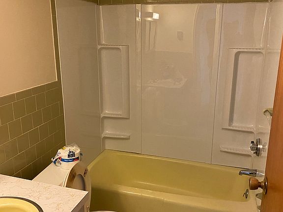 3rd image of 21 Beacon St #1
