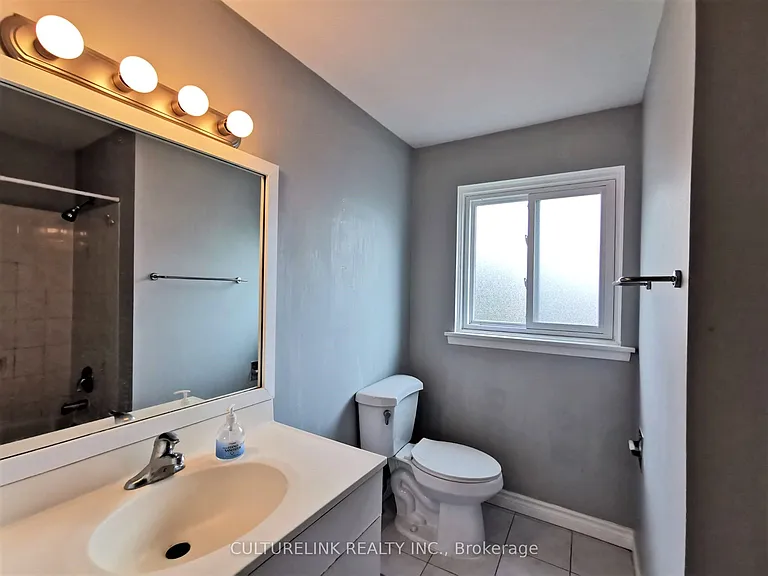 18 Westwater Dr — Photo 18
