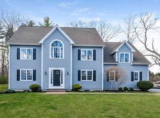 138 Glenview St, Upton, MA 01568