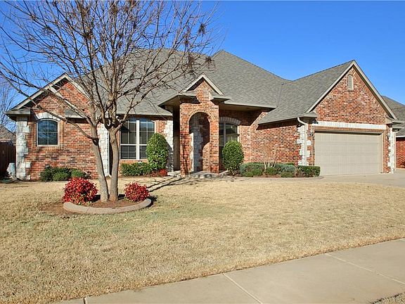 2nd image of 2817 SW 138th St