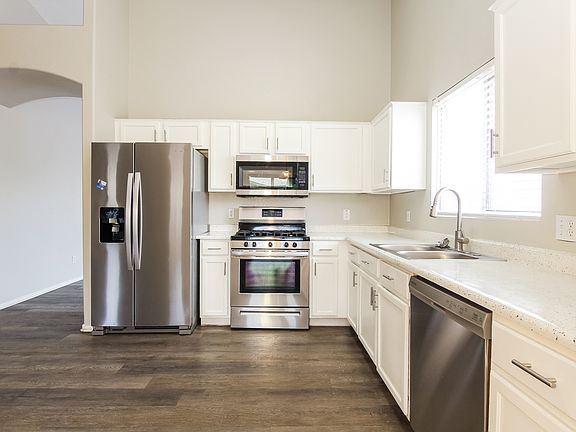 3rd image of 14492 W Carlin Dr
