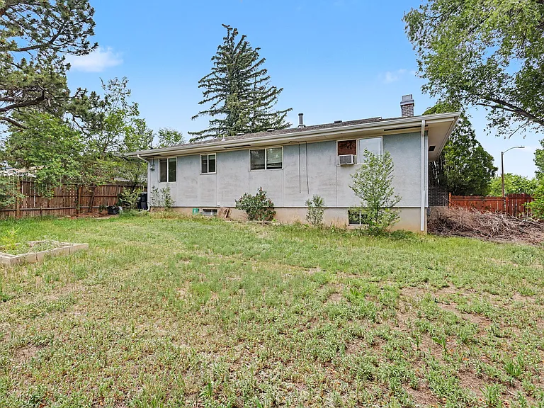 1731 Auburn Dr — Photo 28