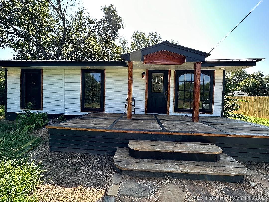 921 S Ash St, Coalgate, OK 74538 MLS 2326315 Zillow