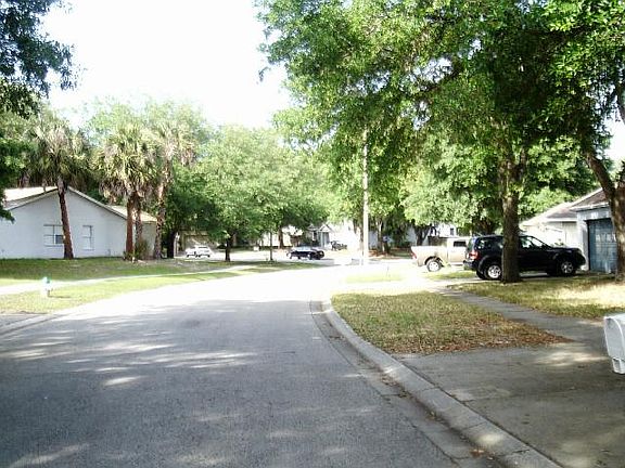 4th image of 7601 Savannah Ln