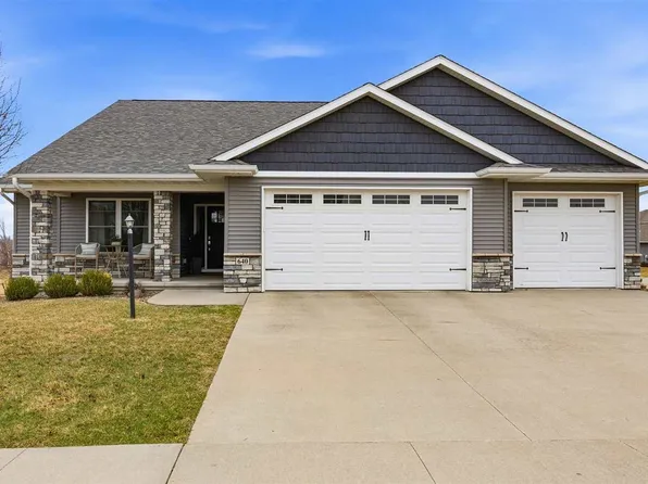 640 Hemingway Dr, North Liberty, IA 52317