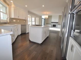 5309 Oak Creek Dr NE, Cedar Rapids, IA 52411