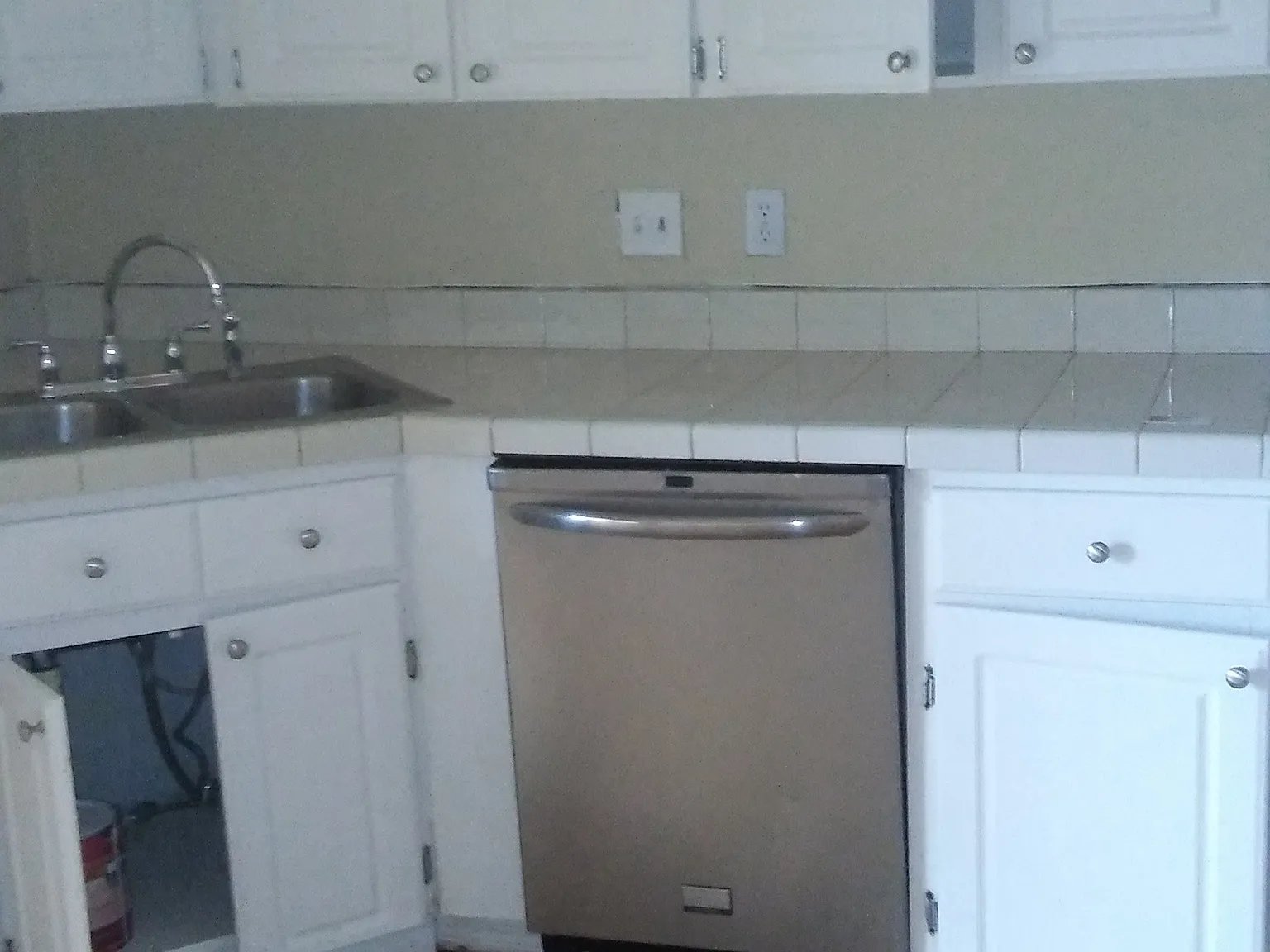 2 bed, 2.5 bath, 1004 sqft, $1,650 — Photo 3
