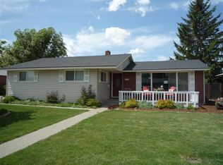 600 W Concord Ave, Grandview, WA