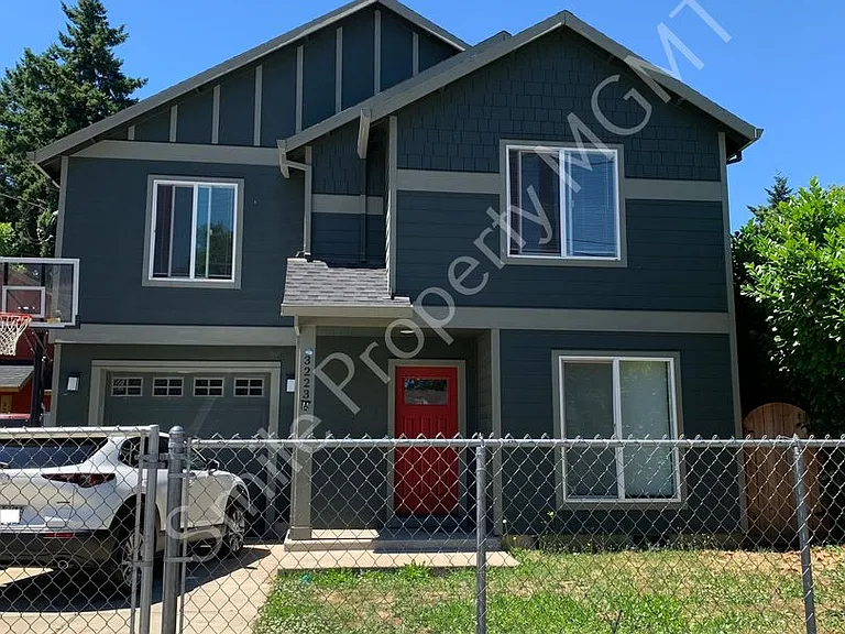 3223 SE 122nd Ave #A-B — Photo 1