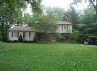 10568 Kenridge Dr, Cincinnati, OH 45242