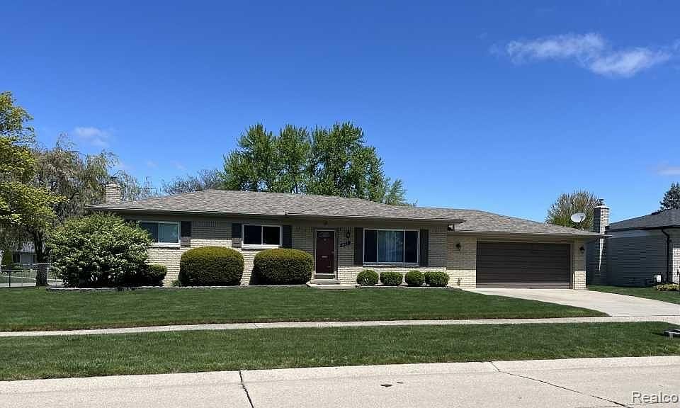 1st image of 14111 Hillsdale Dr