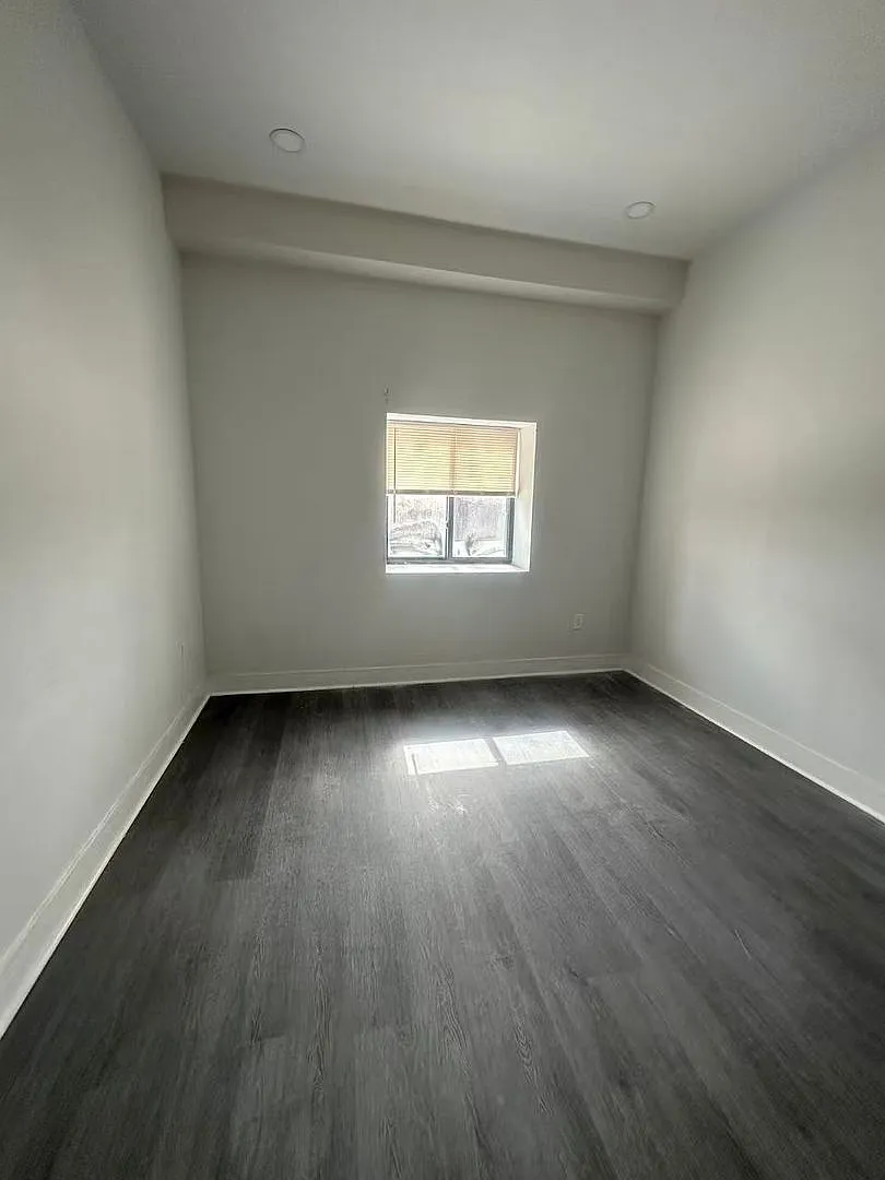 4629 Frankford Ave — Photo 3