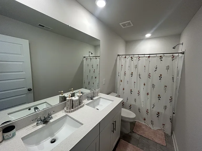 1055 Ross Farms Blvd — Photo 15