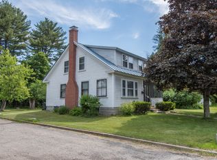 70 N Mast St, Goffstown, NH 03045