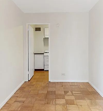 5th image of 333 E 79th St APT 21U